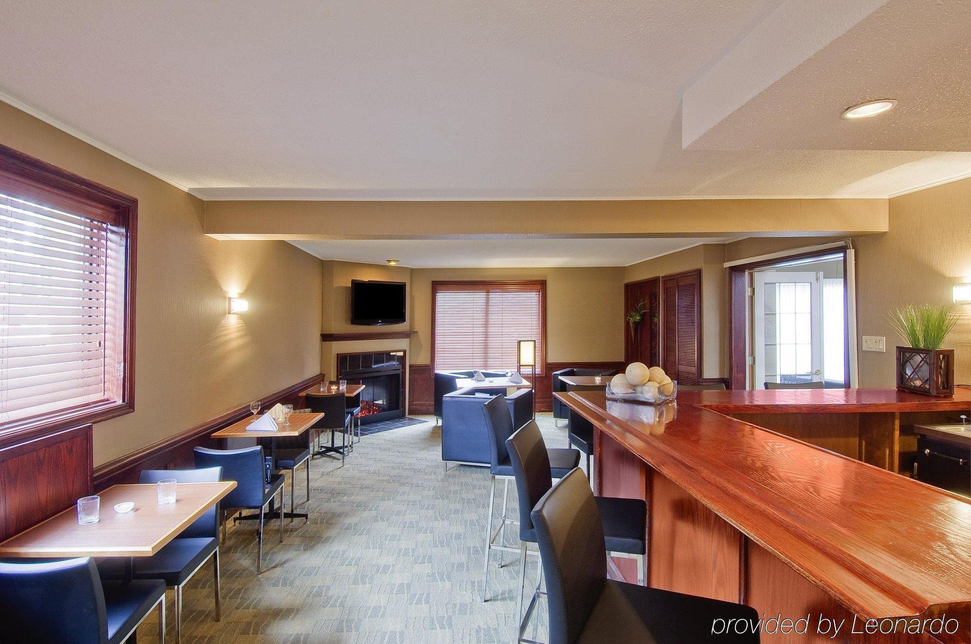 Royal Brock Hotel Guelph Restaurant photo